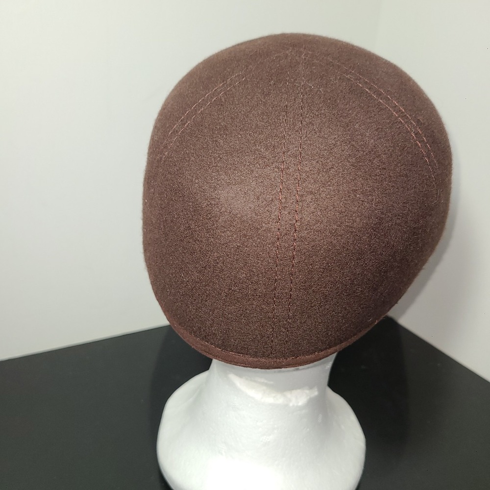 Brown‎ Chocolate Suede Like Fitted Hat Cap Size S/M NWOT - Picture 6 of 8